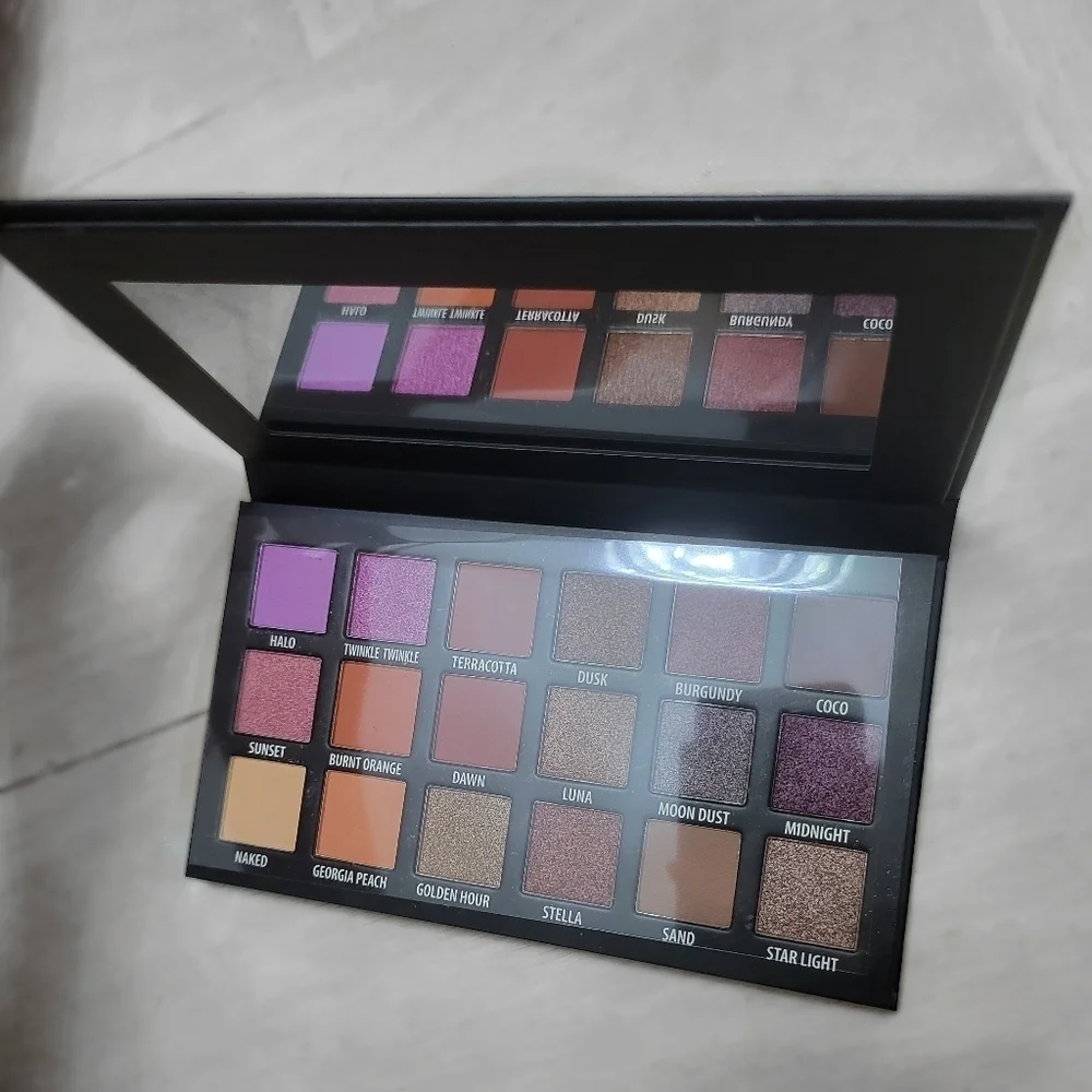 KAB Cosmetics Day to Night eyeshadow palette